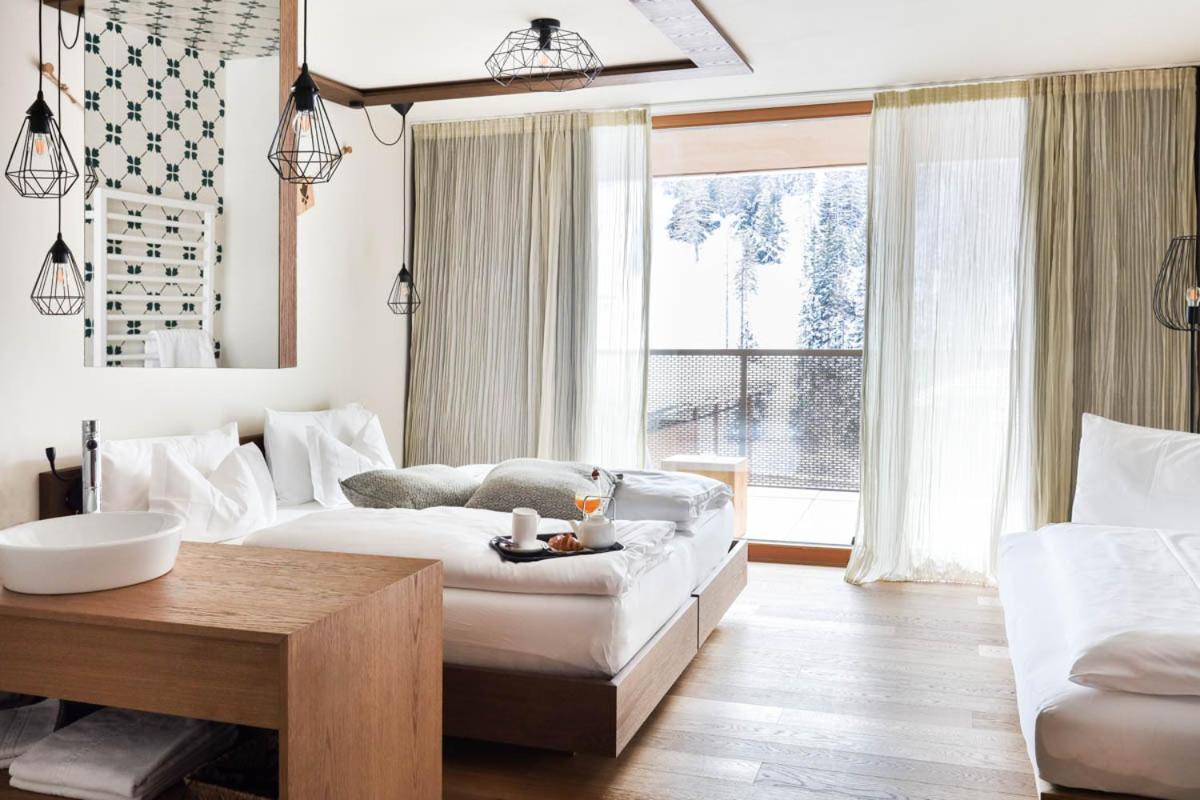Hotel Tofana San Cassiano  Ngoại thất bức ảnh